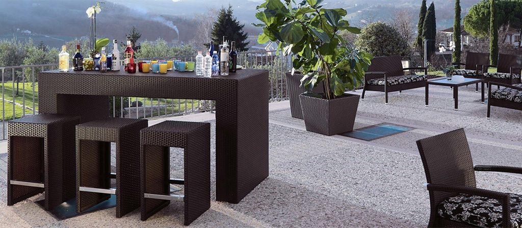 Tavoli e sedute 5